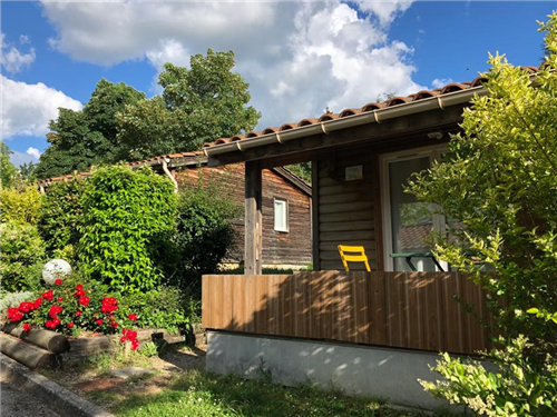 Les chalets de Millau : hébergement pour vacances et séjours nature en Aveyron 